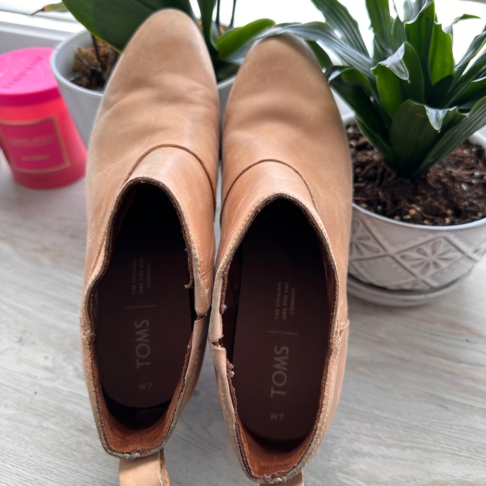Toms Tan Leather Women’s Ankle Boots - Picture 4 of 4